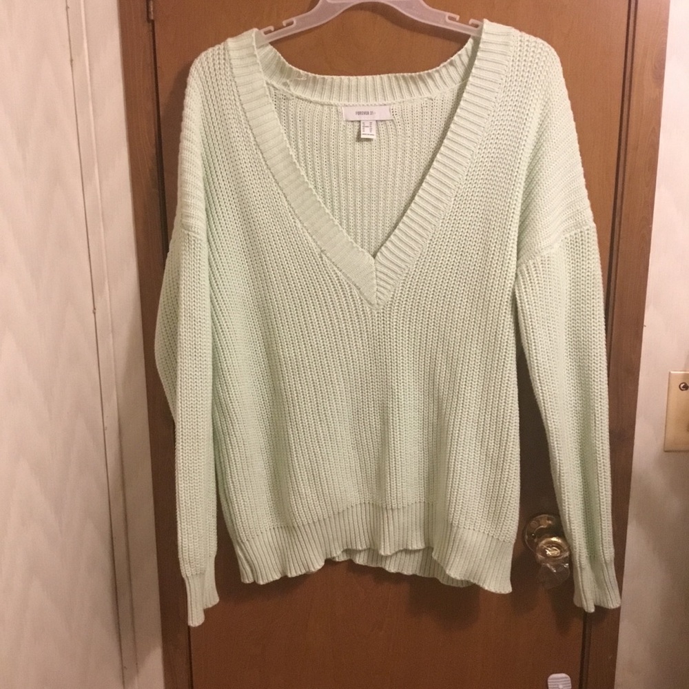 Forever 21 Mint Green V-Neck Knit Sweater 0X